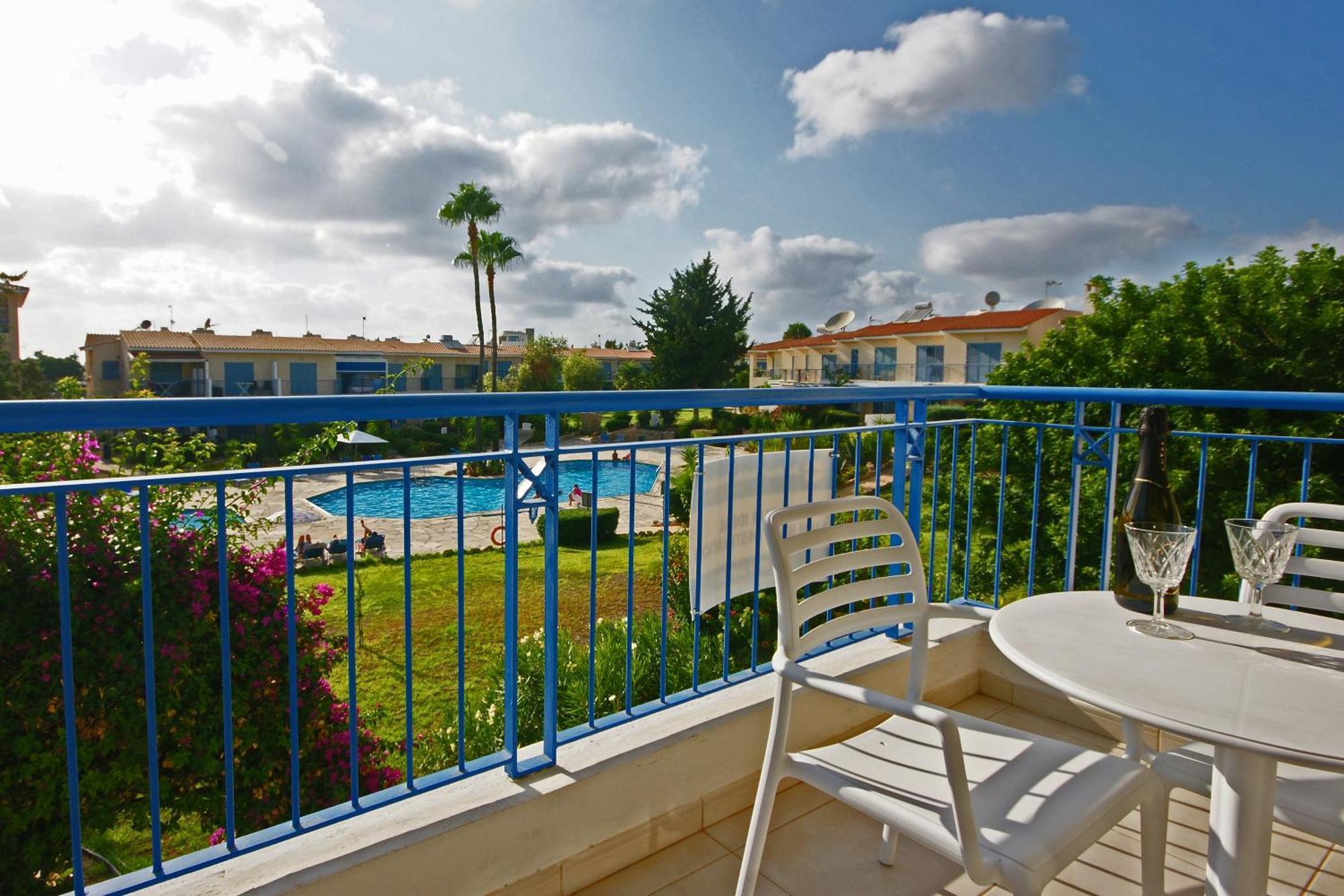 Resitour Paradise Gardens Пафос Екстер'єр фото